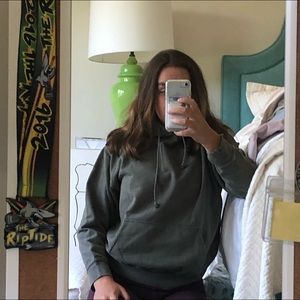 Brandy Melville sweatshirt